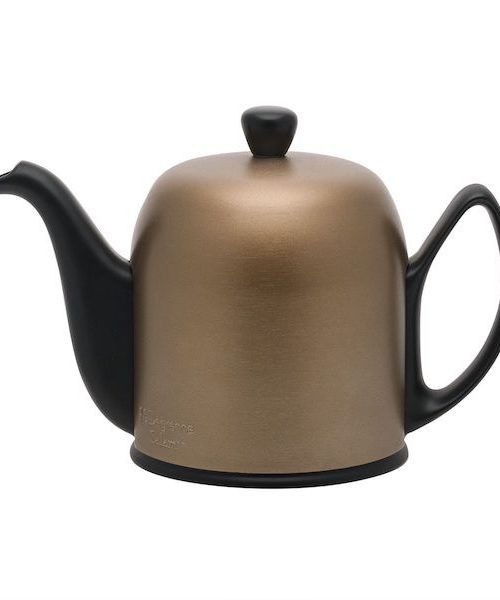 black teapot by degrenne