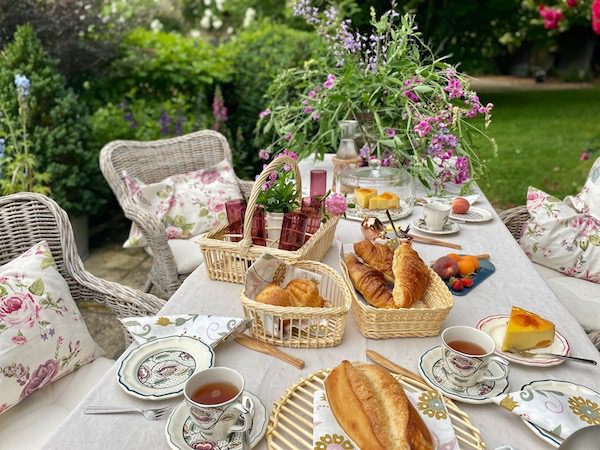 breakfast with mfch - My French Country Home Box