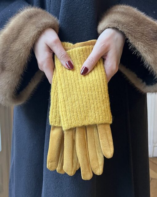 CHIC GLOVES