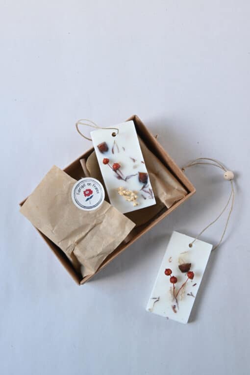 La Famille de Camomille - Dried Flower Scented Palettes