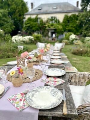 how to host a garden party like the french