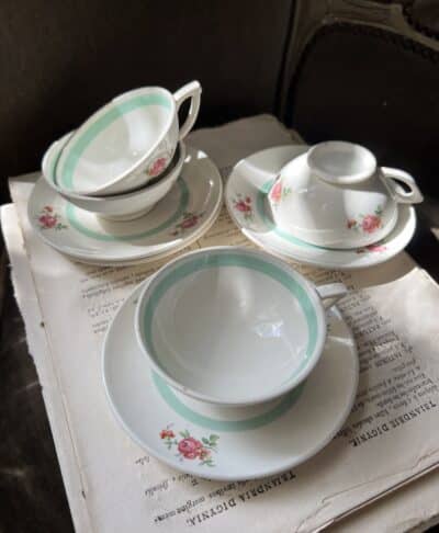 Antique Set of 4 Teacups & Saucers