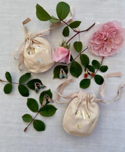 french-subscription-box-marie-antoinette-earrings