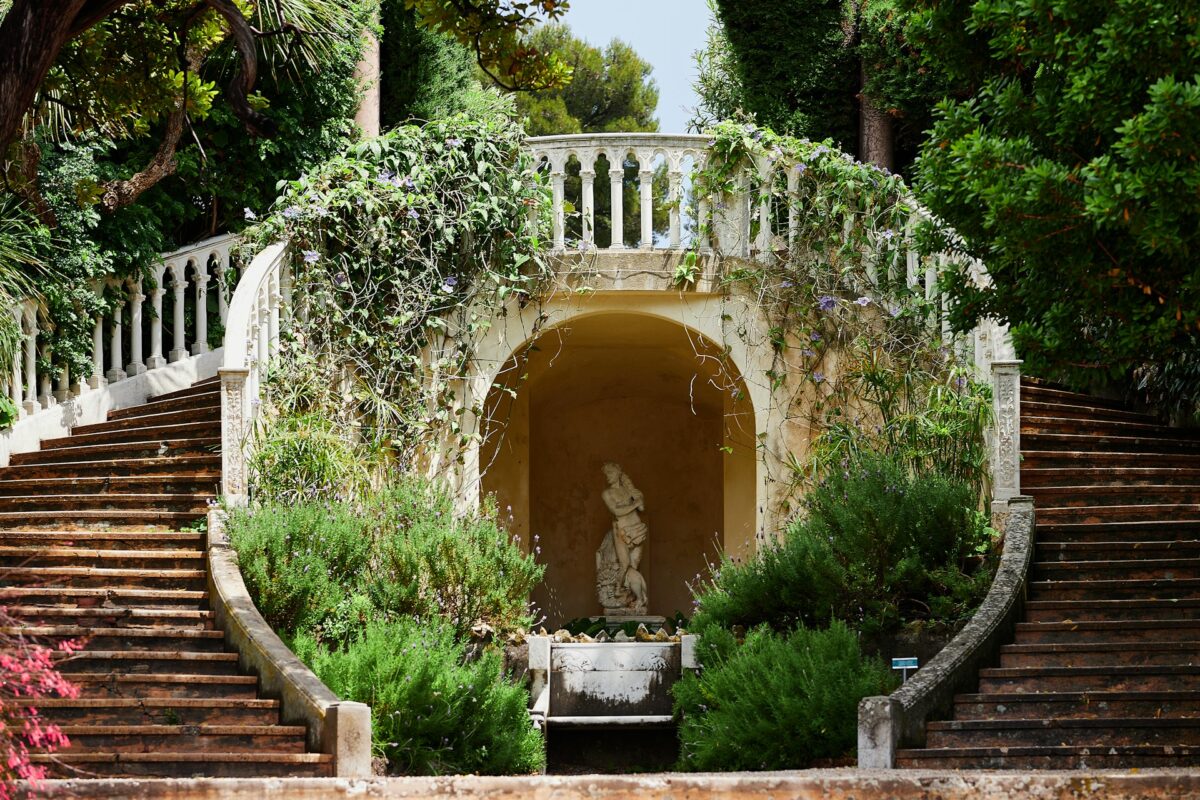 FRENCH SUBSCRIPTION BOX SUMMER IN PROVENCE