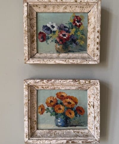 Antique-Painting-Pair-of-Simple-Bouquets