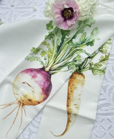 FRENCH-SUBSCRIPTION-BOX-MAY-2026-KITCHEN-TOWEL