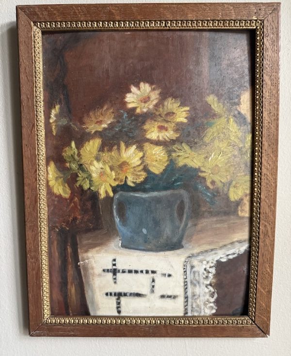 Antique-Painting-Yellow-Daisies-on-the-Mantelpiece