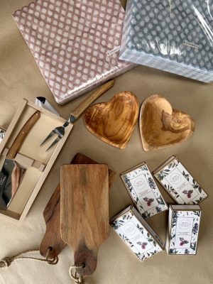 French Apéro Essentials