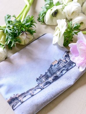 Pochette from Odile- My Stylish French Box February 2019- La Parisienne