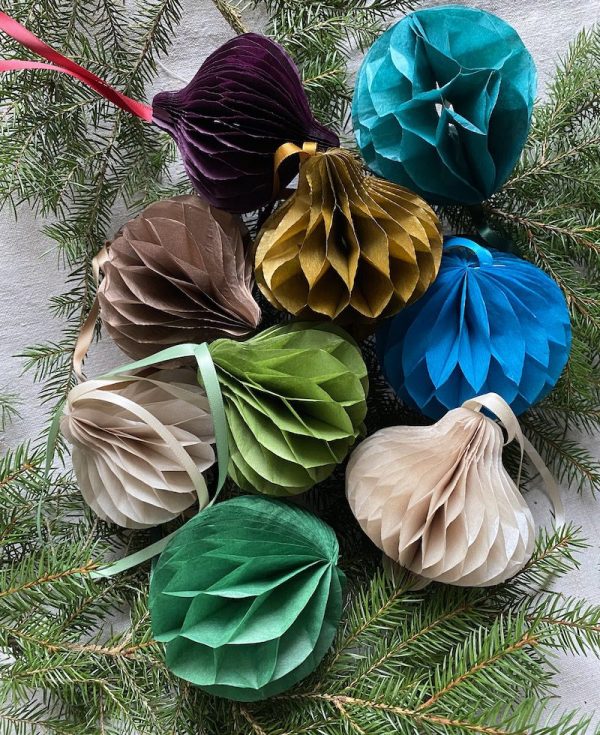 tree pompoms