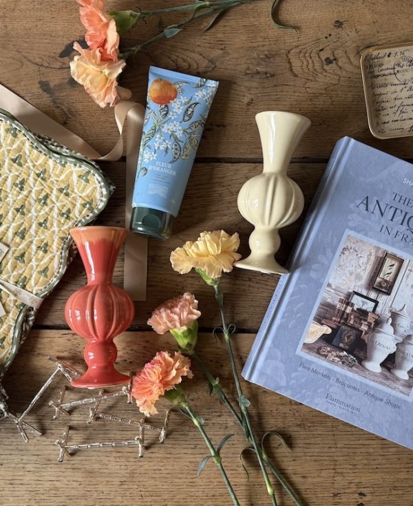 THE ART OF ANTIQUING FRENCH SUBSCRIPTION BOX