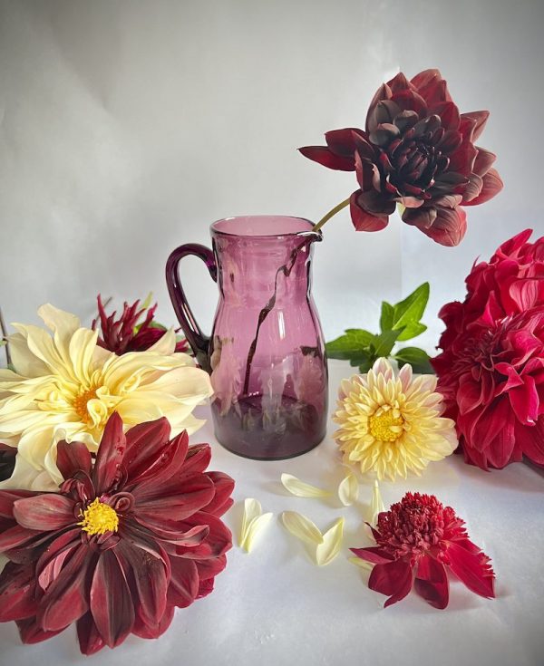 VASE G Antique Vases