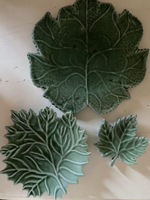 vine leaf plates