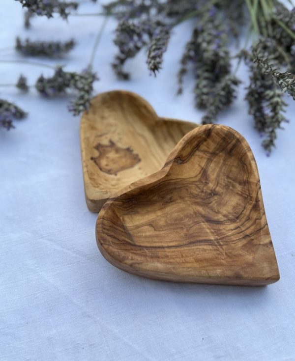 french olive wood heart shaped bowl