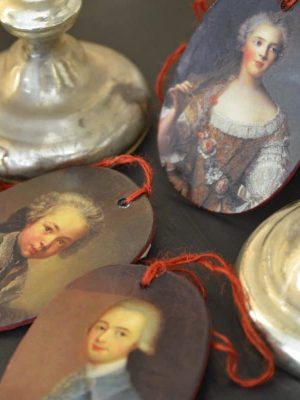 3 vintage portrait tassels